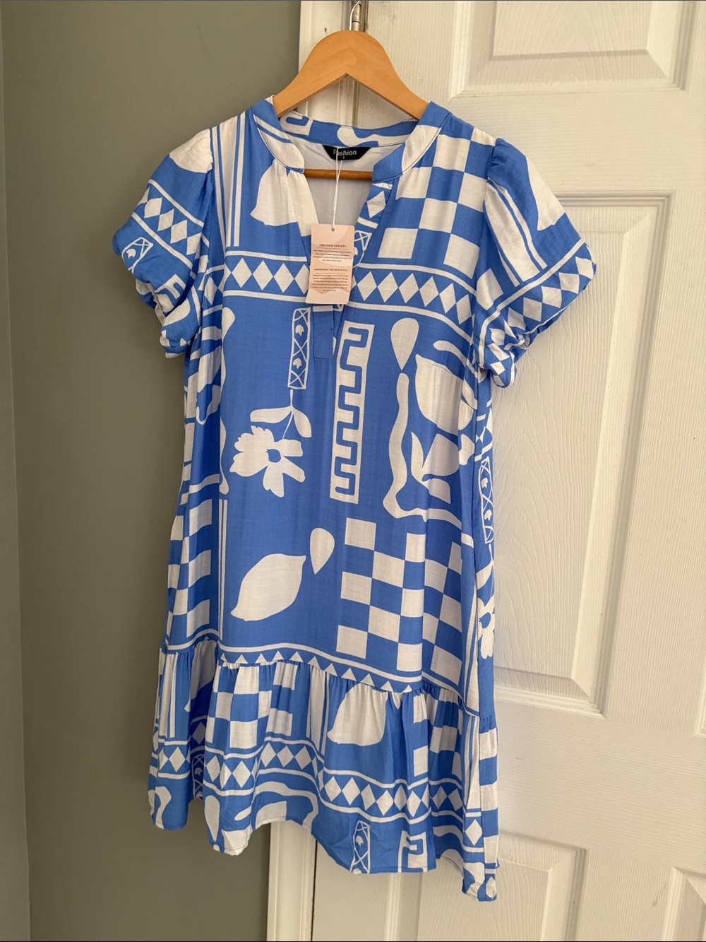 Blue & White Patterned Short Sleeve Shift Dress